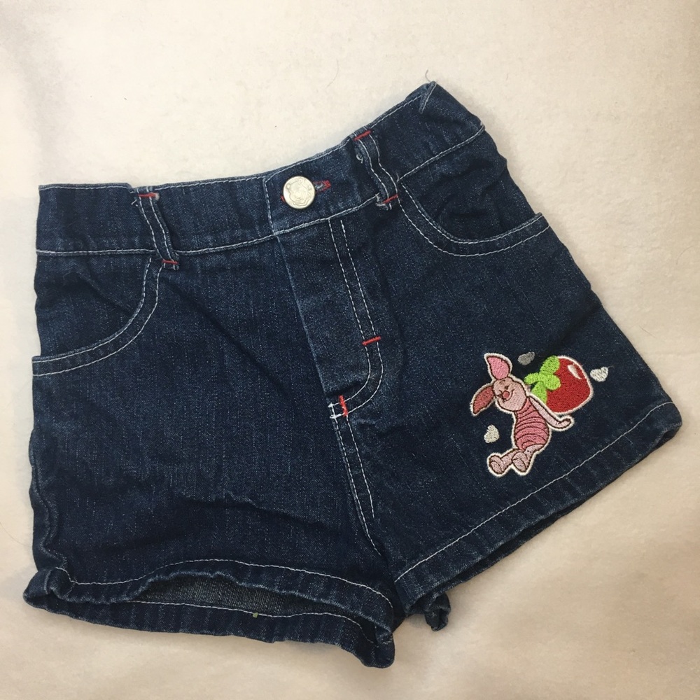 Piglets Summer Strawberry Shorts